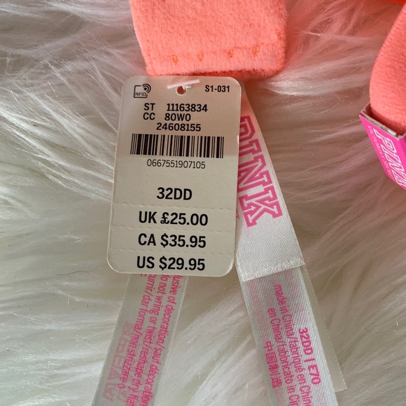 NWT Victoria Secret Push up Bra! - Picture 3 of 3